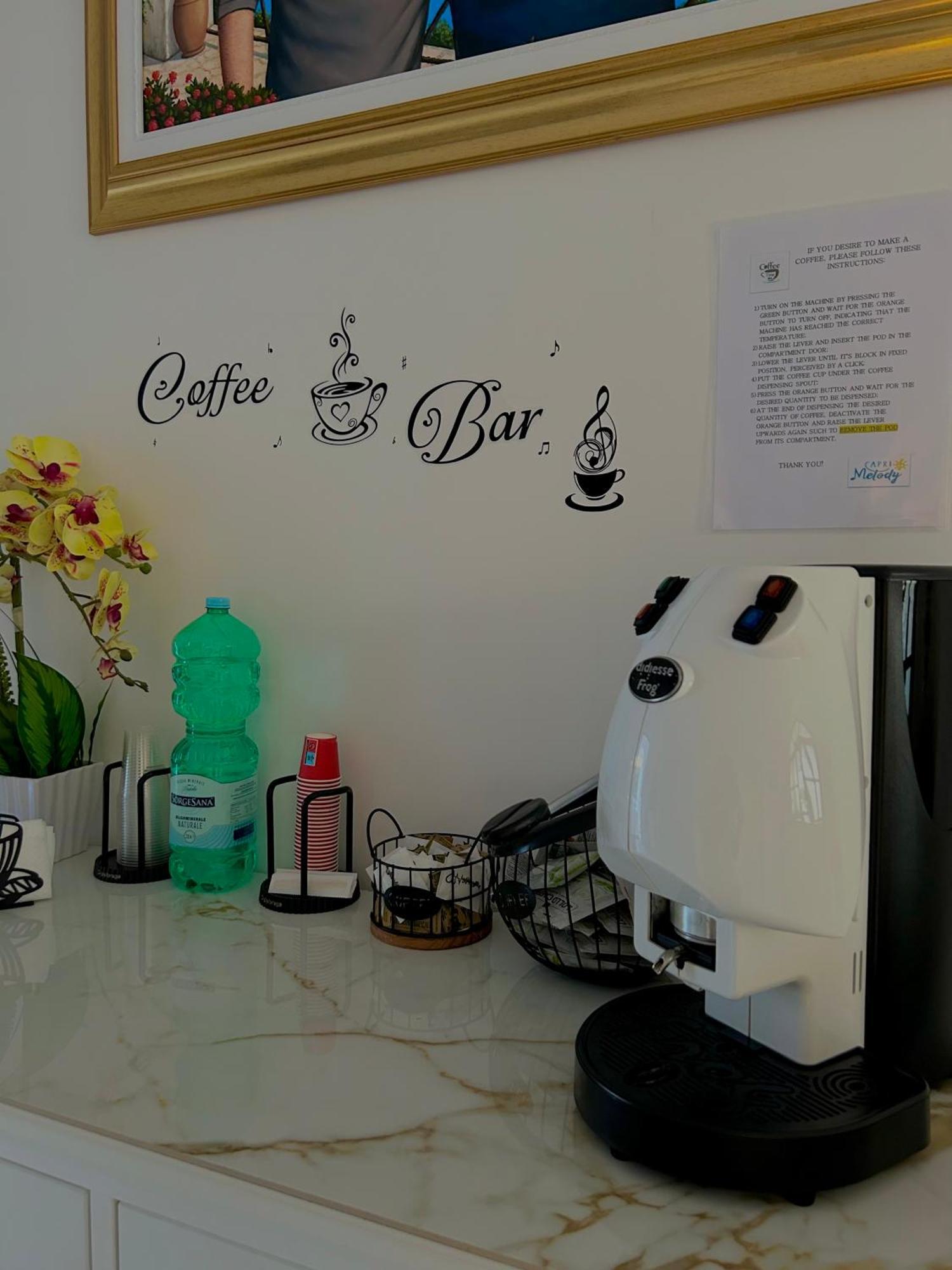Capri Melody Bed & Breakfast อนากาปรี ภายนอก รูปภาพ